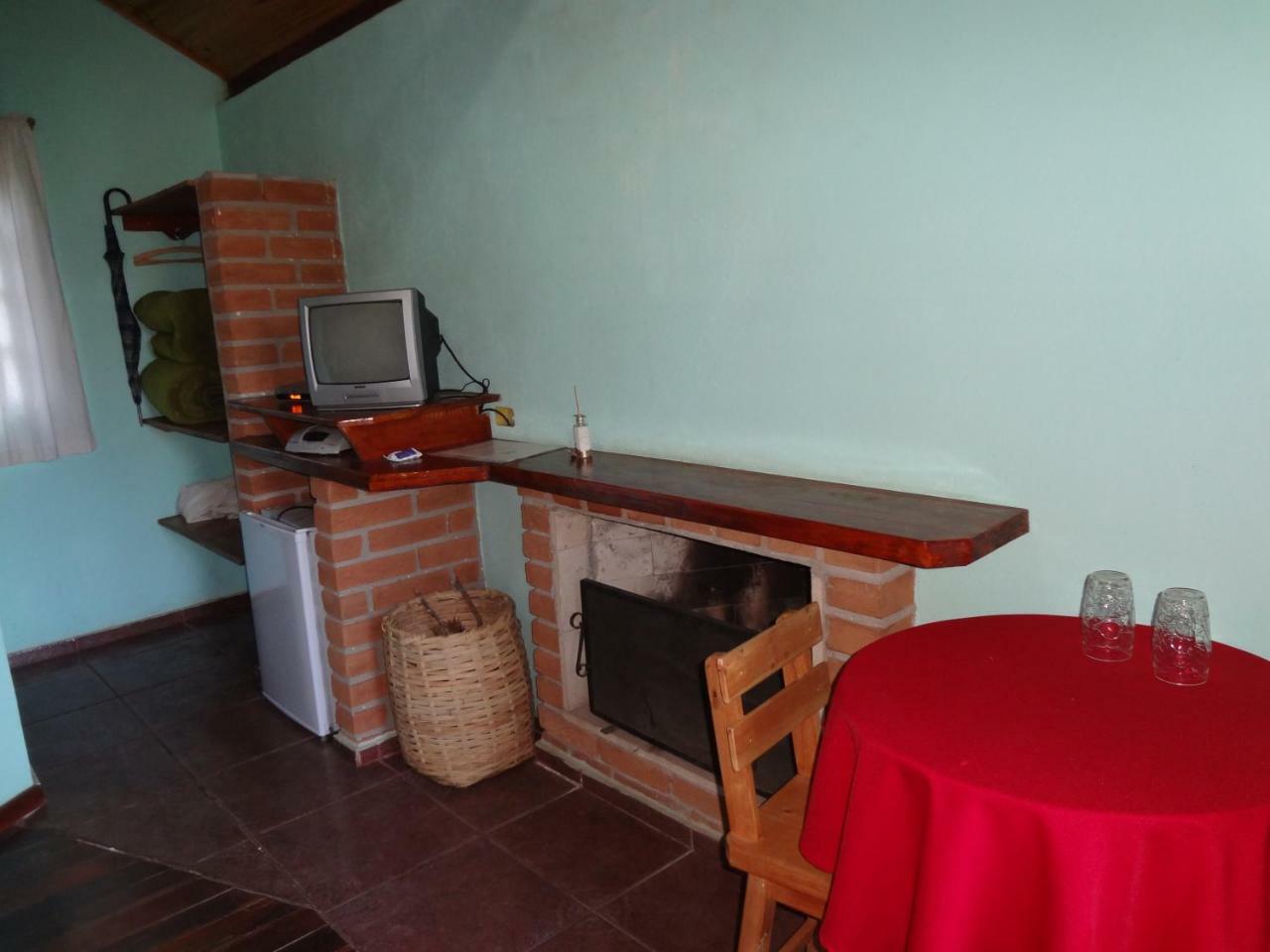 Pousada Recanto Da Vitoria Goncalves Exterior photo