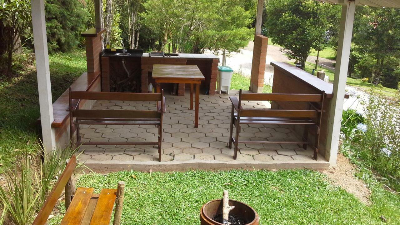 Pousada Recanto Da Vitoria Goncalves Exterior photo